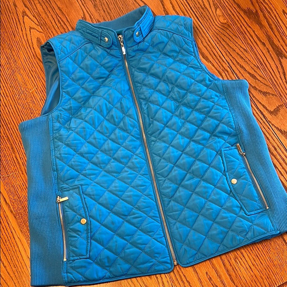 Jones New York Blue Quilted Vest with Stand-Up Collar